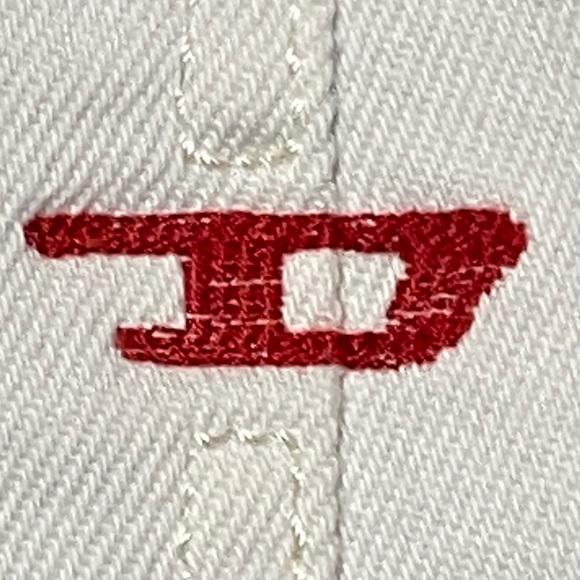 Diesel Men’s 2019 D-STRUKT Off White Mid Waist Slim Fit Denim Jeans Size 32x34 - Picture 5 of 14